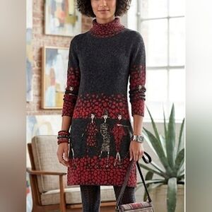 Sweater Dress Artsy graphic size small